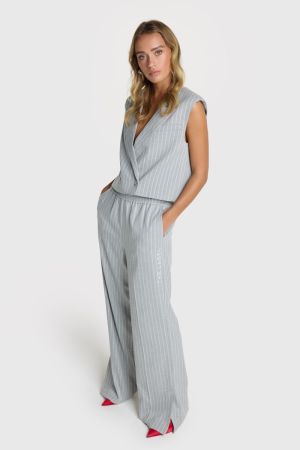  940-light-grey-