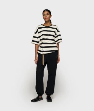 Ecru/black