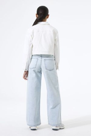 OFF WHITE