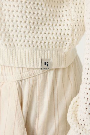 53-off white